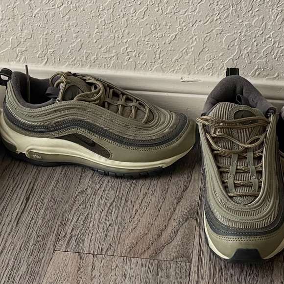 Nike size 7 1/2 women’s - Picture 1 of 1